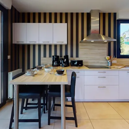 La Clef Decamp Casa Antoine 15pers Vue Mer, 10 Min A Pied Donville-les-Bains
