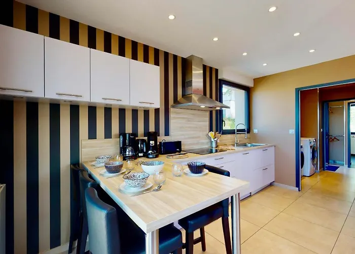 Casa vacanze Casa Antoine 15pers : Vue Mer, 10 Min à Pied Donville-les-Bains