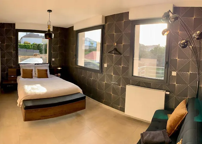 Casa Antoine 15pers : Vue Mer, 10 Min à Pied Casa vacanze Donville-les-Bains