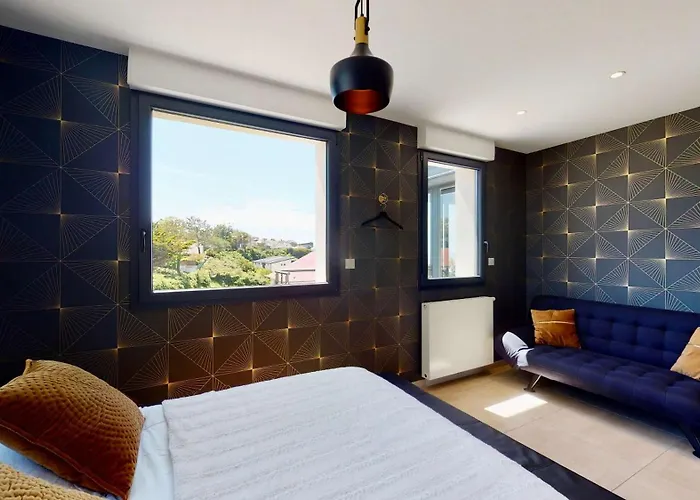 Casa Antoine 15pers : Vue Mer, 10 Min à Pied Casa vacanze Donville-les-Bains